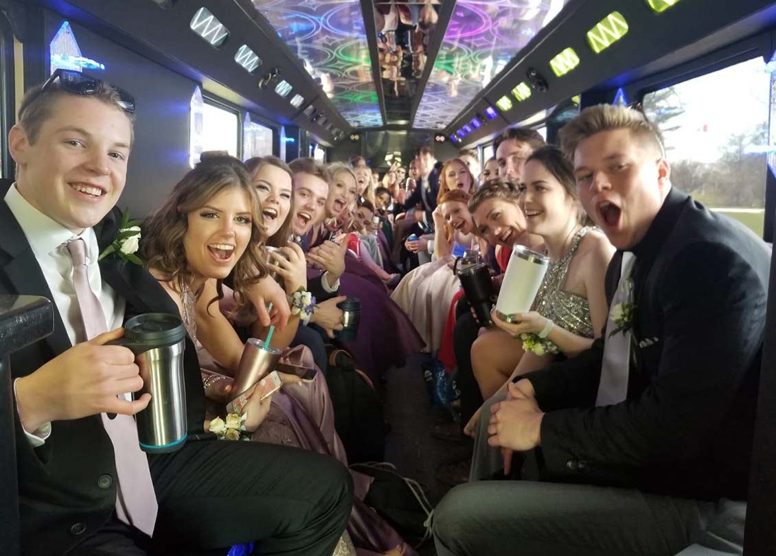 Turn-Your-Party-Bus-Toronto-into-a-Concert-with-Live-Music