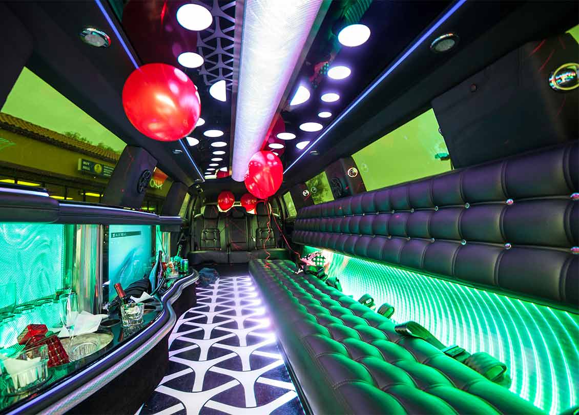 limo rentals toronto-lavish limo